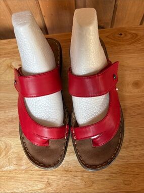 NWOB Soft Comfort Slides